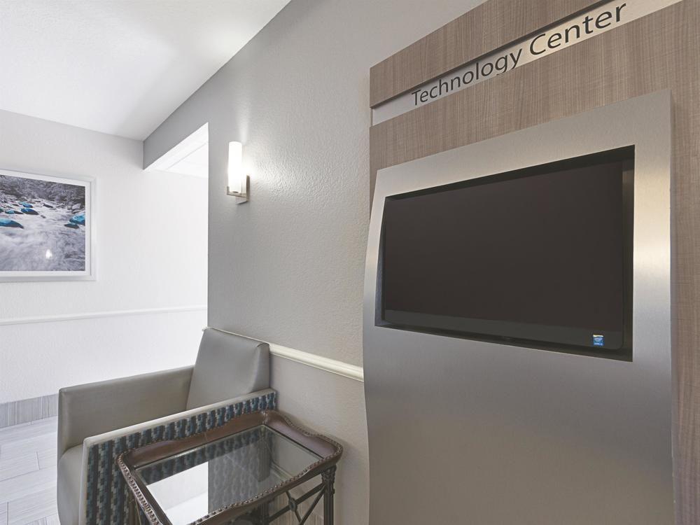 La Quinta By Wyndham Conroe Hotel Luaran gambar