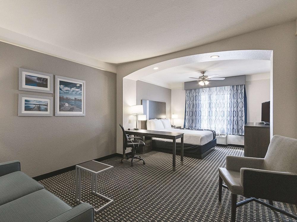 La Quinta By Wyndham Conroe Hotel Luaran gambar